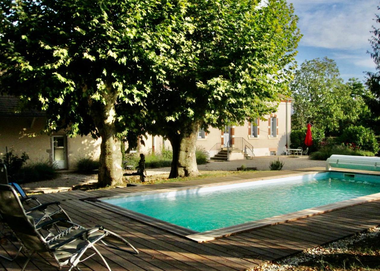 La Fontenelle - Lovely Holiday House With Swimming Pool 屈斯里 外观 照片