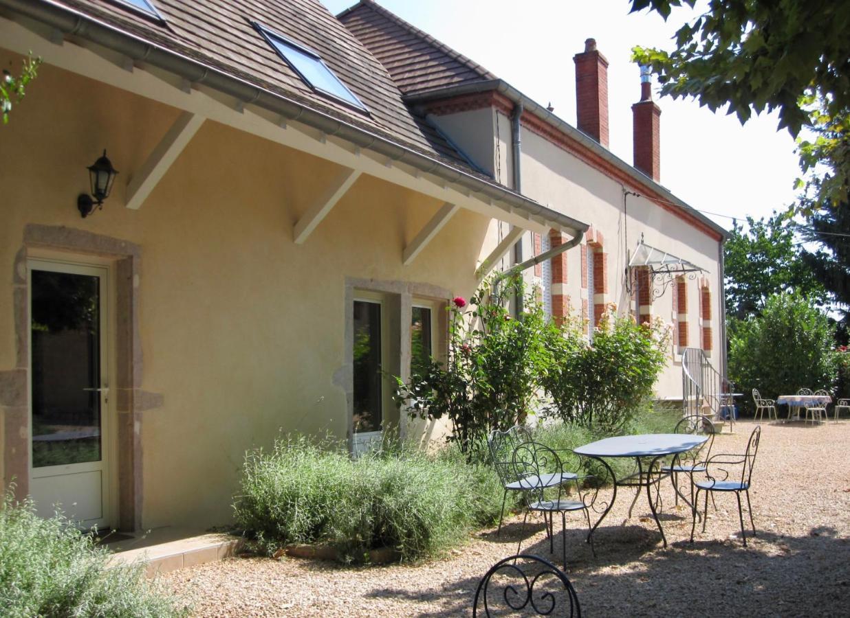 La Fontenelle - Lovely Holiday House With Swimming Pool 屈斯里 外观 照片